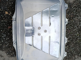 тепловой экран моторного отсека Porsche Cayman GTS 982 2022, 4.0 л., бензин, 982827015A