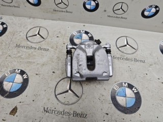 суппорт передний правый BMW 2023, 2.0 л., B48B20C, бензин, 475, полный привод
