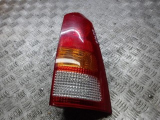 фонарь задний правый Ford Focus 1 поколение [рестайлинг] 2004, 1.8 л., бензин, МКПП, универсал