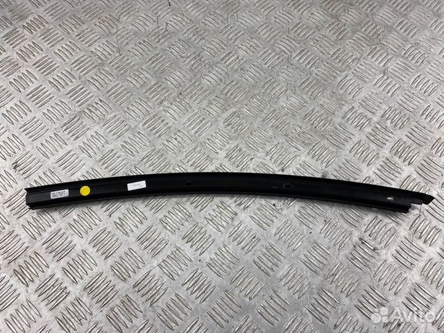 молдинг стекла BMW 5 серия G30/G31 (2016 - 2020), 51357390141 - фото №1