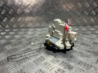 замок двери передней правой Audi A4 B7 2007, 2.0 л., BRE, дизель, АКПП, темно серый, универсал, правый руль, 8E2837016AA