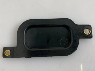 заглушка заднего бампера под крюк Maserati Levante 1 поколение 2017, 3.0 л., A630HP, дизель, АКПП, blue, внедорожник 5 дв., полный привод, правый руль, 670005088