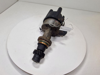 распределитель зажигания (трамблёр) Volkswagen Golf 1 поколение 1993, 1.8 л., бензин, 050905205AL