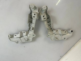 кронштейн (крепление) Maserati Levante 1 поколение 2017, 3.0 л., A630HP, дизель, АКПП, blue, внедорожник 5 дв., полный привод, правый руль, 670035050