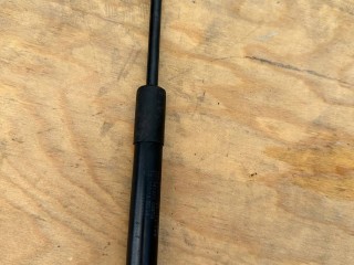 амортизатор капота Alfa Romeo Stelvio 1 поколение 2018, 2.0 л., АКПП, серый, внедорожник 5 дв., полный привод, 505354500