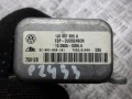 датчик (прочие) Volkswagen Golf 4 поколение 2001, 1.4 л., бензин, МКПП, универсал, 1J1907637D, 1J0907655A - фото №4