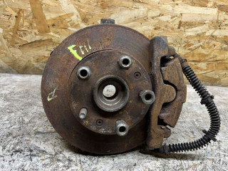 кулак поворотный правый Land Rover Freelander 1 поколение 2003, HRC2886