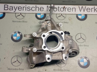 кулак поворотный левый BMW 2023, 4.4 л., бензин, 416, 6876653