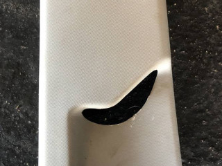 обшивка стойки центральной левой Chevrolet Equinox 3 поколение 2020, 1.5 л., бензин, АКПП, синий, внедорожник 5 дв., передний привод