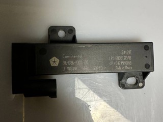 Антенна системы комфортного доступа Maserati Levante 1 поколение 2017, 3.0 л., A630HP, дизель, АКПП, blue, внедорожник 5 дв., полный привод, правый руль, 68051315AB