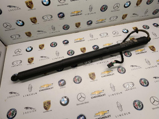 амортизатор крышки багажника (3-5 двери) Porsche 2023, 2.0 л., бензин, АКПП, 95B827851G