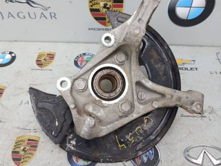 кулак поворотный правый Chevrolet Equinox 3 поколение 2018, 2.0 л., бензин, передний привод, 84210077