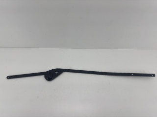 распорка стоек Audi A7 4K 2023, лифтбэк, 4K0505475D