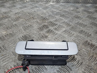 ручка наружная задняя левая Audi A4 B5 (1994 - 1999), 1.6 л., бензин, МКПП, седан, 4A0839205