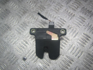 замок багажника Audi A4 B5 1999, 1.8 л., бензин, АКПП, седан, 8D5827505M