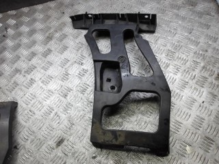 крепление бампера Citroen C4 Grand Picasso 1 поколение 2007, 2.0 л., дизель, АКПП, минивэн, 9654501280