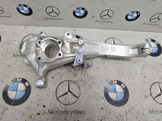 кулак поворотный правый BMW 2023, 3.0 л., бензин, c4p, 6876656