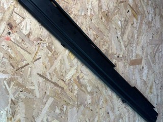 обшивка багажника Mercedes-Benz GLE W166 2018, 2.2 л., дизель, АКПП, черный, внедорожник 5 дв., правый руль, A1666842700