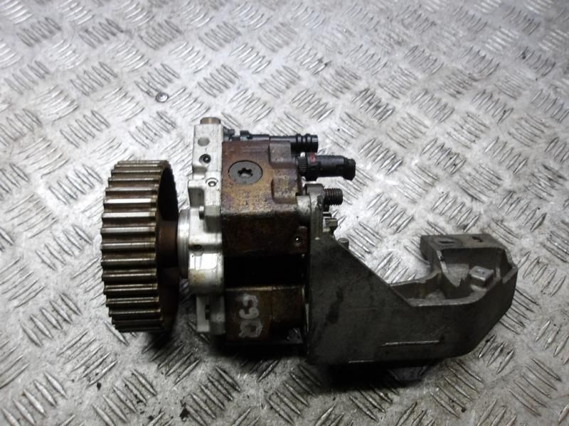 ТНВД Renault Laguna 2 поколение 2003, 1.9 л., дизель, 8200108225 - фото №1
