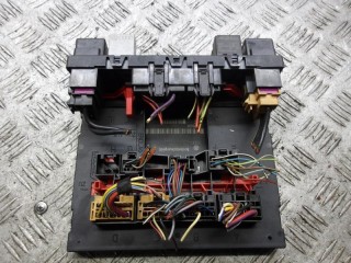 блок комфорта Volkswagen Caddy 3 поколение 2006, 2.0 л., бензин, МКПП, минивэн, 3C0937049AE
