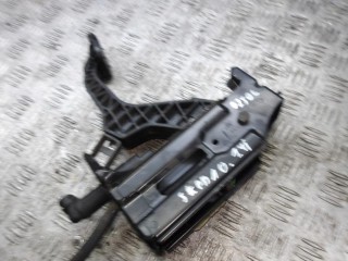 педаль сцепления Skoda Octavia 1 поколение [рестайлинг] 2001, 1.4 л., бензин, МКПП, хетчбэк 5 дв., 1J1721059AE