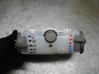 блок управления печки / климат-контроля Citroen C1 1 поколение [рестайлинг] 2009, 1.0 л., бензин, МКПП, минивэн, 559000H030