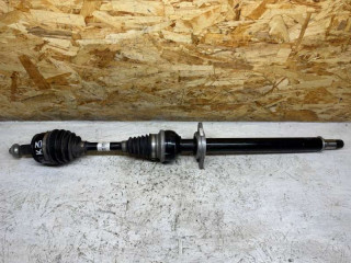 полуось передняя правая (приводной вал, ШРУС) Mercedes-Benz GLA-Класс X156 2016, 2.2 л., дизель, АКПП, A2463600217, A2463600274, A2463301501