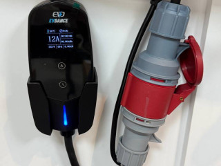 зарядка для электромобиля Tesla Model Y 1 поколение (2020 - 2026), GENIE-Q01-32