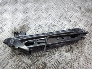 домкрат Opel Corsa D 2007, 13331922