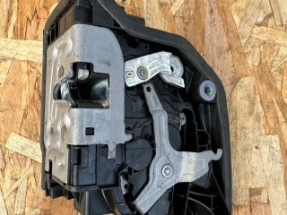 замок двери передней левой BMW X5 F15 2015, 7281937
