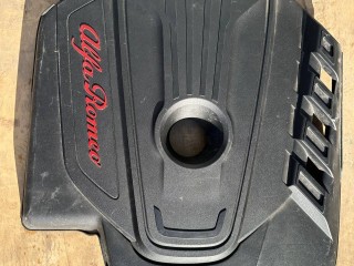 декоративная крышка двигателя Alfa Romeo 2021, 2.1 л., дизель, АКПП, чёрный, внедорожник 5 дв., полный привод, 46337336