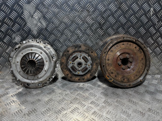 комплект сцепления Skoda Fabia 2 поколение [рестайлинг] 2012, 1.6 л., CAYA, дизель, 5МКПП, универсал