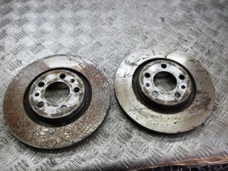 диск тормозной передний Volkswagen Golf 3 поколение 1999