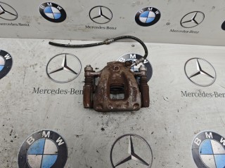 суппорт передний правый BMW i3 L01 2015, 6861644