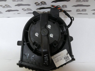 моторчик печки Volvo V40 1 поколение 1999, F9Q419, 5МКПП, черный, универсал