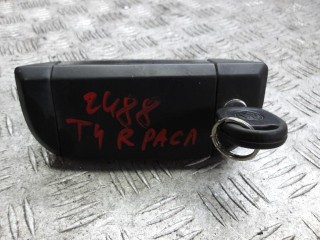ручка наружная распашной двери Volkswagen Transporter T4 1992, 2.4 л., дизель, МКПП, микроавтобус, 701837210