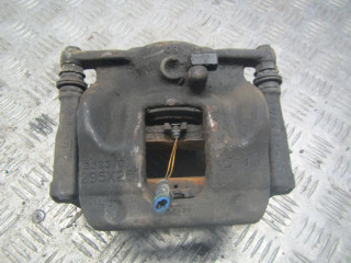 суппорт передний правый Infiniti Q30 1 поколение 2016, 1.5 л., дизель, АКПП, хетчбэк 5 дв.