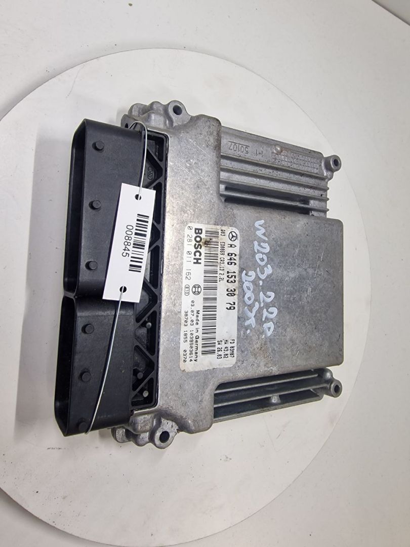 блок управления двигателем Mercedes-Benz C-Класс W203/S203/CL203 2003, 2.2 л., дизель, 0281011162, 6461533079 - фото №1