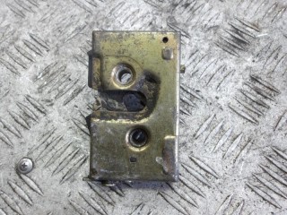 замок двери задней правой Volkswagen Passat B3 1991, 357839016D