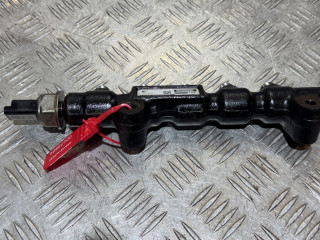 топливная рампа Citroen C4 1 поколение 2008, 1.6 л., HDi, дизель, 5МКПП, внедорожник 5 дв., 9654592680