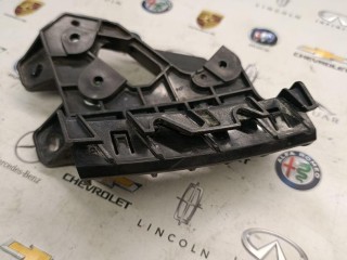 Крепление бампера переднего Infiniti QX30 1 поколение 2018, 2.0 л., бензин, 622285DA0A