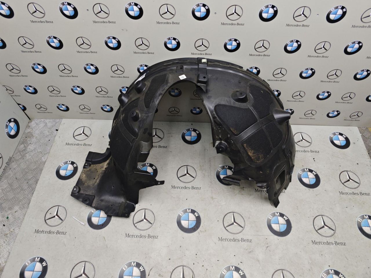 защита арок (подкрылок) BMW 2024, 3.0 л., B58B30, бензин, 475, полный привод, 7424911, 7424913 - фото №1