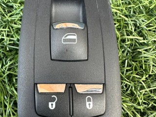 кнопка стеклоподъемника Maserati Quattroporte 6 поколение [рестайлинг] 2019, 3.0 л., бензин, АКПП, чёрный, седан, задний привод, 670025405