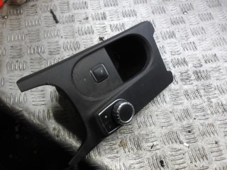 джойстик управления мультимедиа Mercedes-Benz B-Класс W246 [рестайлинг] 2017, 1.5 л., дизель, АКПП, хетчбэк 5 дв., A2469009815, A2129059400