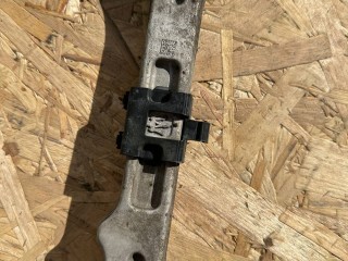 рычаг задний нижний Maserati Levante 1 поколение 2017, 3.0 л., бензин, АКПП, белый, внедорожник 5 дв., полный привод, 0670032017