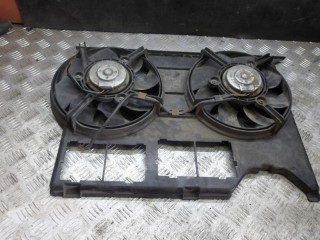 вентилятор радиатора Audi 80 8C/B4 1993, 8A0121207A