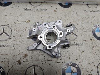 кулак задний правый BMW 2023, 2.0 л., бензин, a300, 6871030