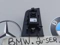 кнопка стеклоподъемника BMW 2 серия F44 2020, 2.0 л., бензин, хетчбэк 5 дв., полный привод, правый руль, 7950756 - фото №2