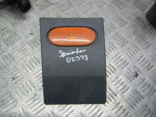 молдинг крыла Mercedes-Benz Sprinter 2 поколение [рестайлинг] (W906) 2017, 2.2 л., дизель, МКПП, микроавтобус, A9066901282