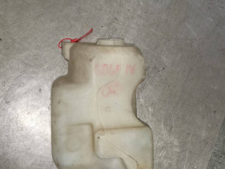 бачок омывателя Volkswagen Golf 4 поколение 1999, 1.9 л., AHF, дизель, 5МКПП, хетчбэк 5 дв., 1J0955453N